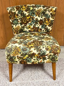 lot 66 image: Fabulous Vintage Koehler Upholstered Chair