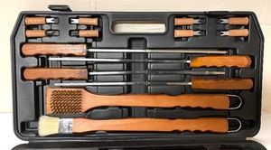 lot 83 image: Berkline Grilling Set with Case