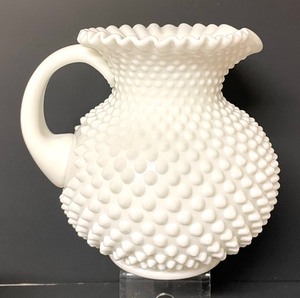 lot 82 image: Vintage Hobnail Milk Glass Pitcher and 8 Glasses