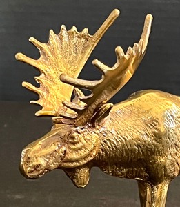 lot 48 image: Three Vintage Brass Animal Figurines - Vintage Brass Deer and Moose Figurines