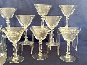 lot 41 image: Set of 12 Vintage Cambridge Caprice Tall SherbetChampagne Glasses