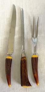 lot 119 image: Vintage Regal Crest Serving Utensils