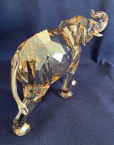 lot 229 image: Dazzling Swarovski Crystal Cinta Elephant Figurine with Original Box