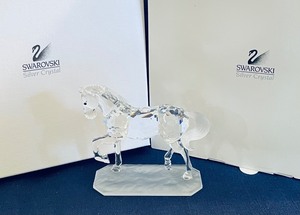 lot 362 image: Swarovski Crystal Horse Figurine with Original Box