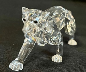 lot 199 image: Swarovski Cheetah