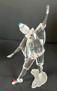 lot 347 image: Swarovski Collectors Society 1999 Masquerade Pierrot Figurine