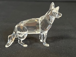 lot 329 image: Swarovski German Shepard Figurine