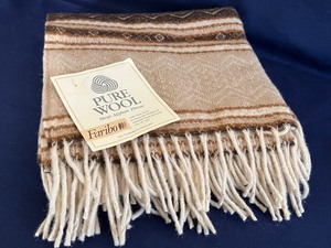 lot 175 image: Faribo Mesa Afghan Throw