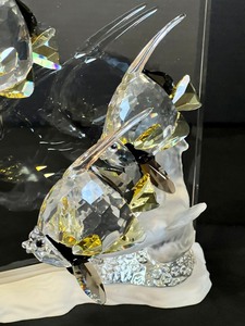 lot 8 image: Swarovski 2007 Wonders of the Sea - Community