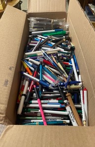 lot 297 image: Plethora of Pens and Pencils