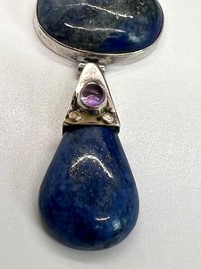 lot 37 image: Beautiful Sterling and Lapis Pendant