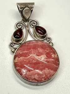 lot 40 image: Rhodochrosite and Sterling Pendant