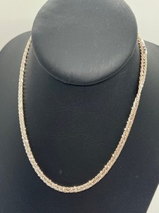 lot 54 image: Beautiful Sparkling 24 Sterling Silver Chain