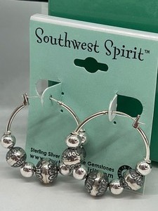 lot 78 image: Carolyn Pollack Southwest Spirit Necklace and Earrings Set