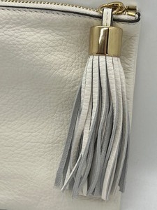 lot 90 image: G.I.L.I. Ivory Leather Pouch with Tassle