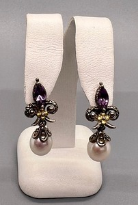 lot 136 image: Lovely Pair of Barbara Bixby Earrings - Barbara Bixy 18k, Sterling, Amethyst and Freshwater Pearl Earrings