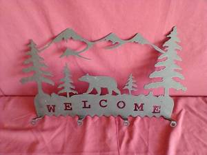 lot 1 image: Metal Welcome Sign