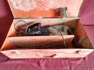 lot 23 image: Bosch 11209 Rotary Hammer