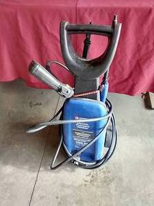 lot 27 image: Campbell Hausfeld Electric Pressure Washer