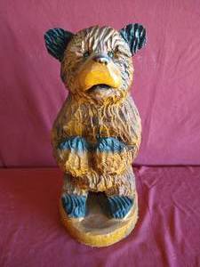 lot 47 image: Solid Carved Wooden Bear
