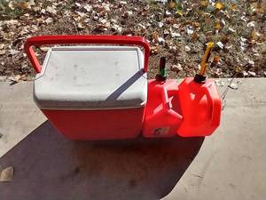 lot 64 image: (2) Gas Cans & Cooler