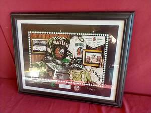 lot 80 image: Signed & Numbered Framed Sioux Pic