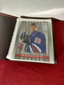 lot 102 image: 97-98 Donruss Studio Hockey Portraits