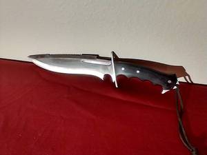 lot 124 image: Frost Knife