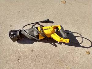 lot 127 image: DeWalt Reciprocating Saw