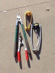 lot 151 image: Garden Tools Lot