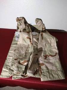 lot 178 image: (2) Brand New Military Camo Long-Sleeved Shirts