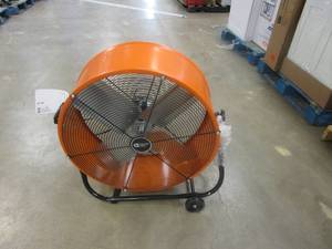 lot 19 image: COMMERCIAL ELECTRIC 24 in. Heavy Duty 2-Speed Direct Drive Tilt Drum Fan (LIKE NEW CONDITION)