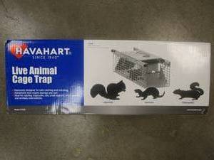 lot 111 image: HAVAHART Small 2-Door Professional Live Animal Cage Trap for Rat, Squirrel, Chipmunk, and Weasel (OPEN BOX)