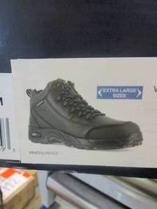 lot 150 image: Mens Tiahawk Waterproof Sport Work Boot In Black (MENS SIZE 5M OR WOMENS SIZE 7M)