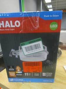 lot 151 image: HALO ALB 250-Watt 4000 Lumens Integrated LED Grey Basic Area Light (OPEN BOX)