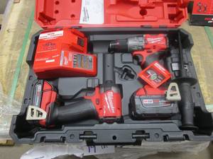 lot 180 image: MILWAUKEE M18 FUEL 18V Lithium-Ion Brushless Cordless Hammer Drill and Impact Driver Combo Kit (2-Tool) with 2 Batteries (NEW)
