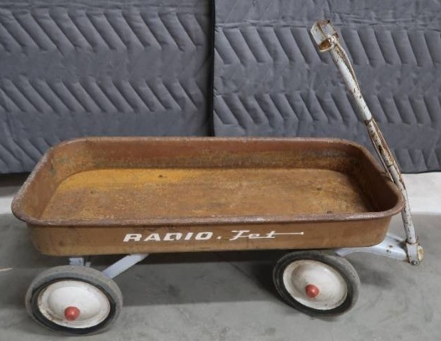 VINTAGE RADIO JET WAGON for Sale in Bovey, MN | Online Auction | K-BID