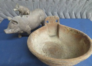 ANTIQUE CAST IRON WATER BOWL