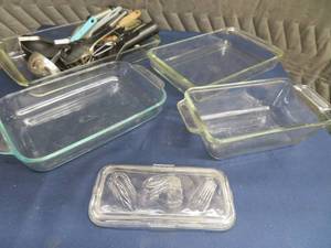 VINTAGE PYREX PLUS