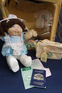 WORLD TRAVELER CABBAGE PATCH KID