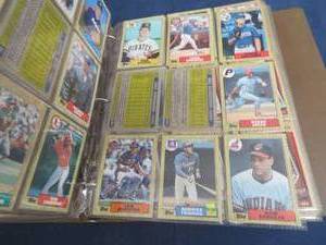 LG ALBUM OF 86 - 87 BASEBALL CARDS