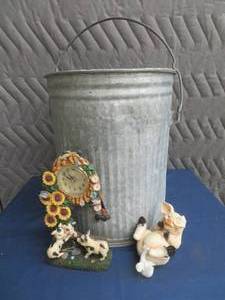 VINTAGE GALVANIZED CAN
