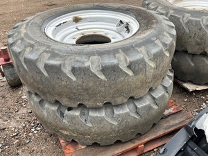 lot 5-B image: Set Of (4) Samson E-3 Rock Regular Heavy Equipment Tires