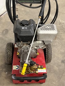 lot 11 image: Generac Pressure Washer