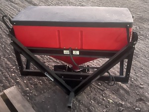 lot 5-E image: Western Receiver-Mount Tailgate Broadcast Spreader