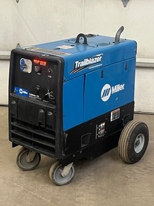 lot 7 image: Miller TrailBlazer 325 Professional-Series Welder  Generator  Power Supply Station