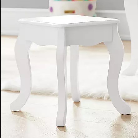 lot 469 image: NEW Members Mark Vanity Set with Lights - White