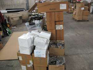 lot 314 image: Pallet of NEW ACE Hardware Items and Accessories