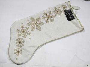 lot 871 image: NEW St Nicks Choice Christmas Stocking Ivory Linen with Snowflakes