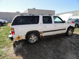 2001 Chev Suburban 1500 LT